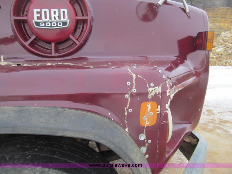 image for item F5960 1986 Ford 9000 quad axle dump truck