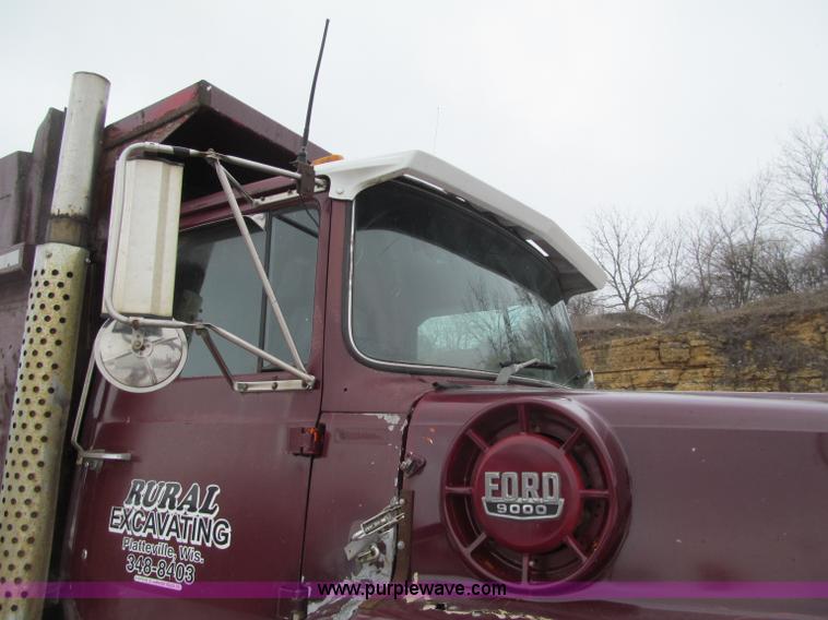 image for item F5960 1986 Ford 9000 quad axle dump truck