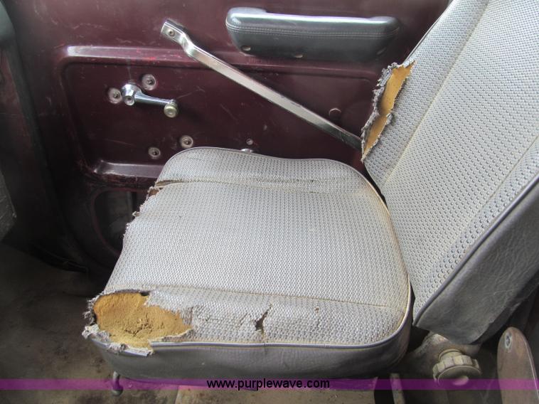 image for item F5960 1986 Ford 9000 quad axle dump truck