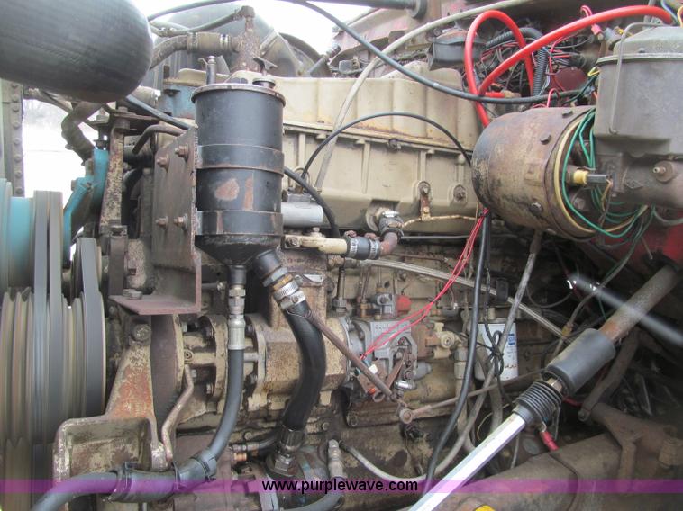 image for item F5960 1986 Ford 9000 quad axle dump truck