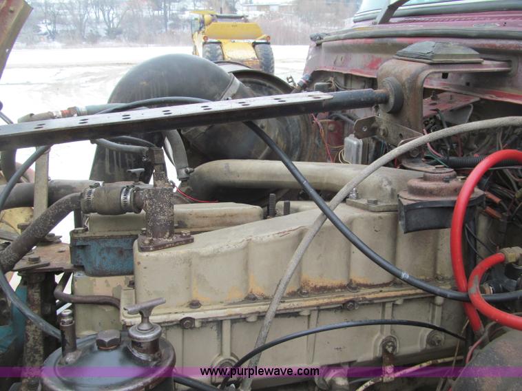 image for item F5960 1986 Ford 9000 quad axle dump truck