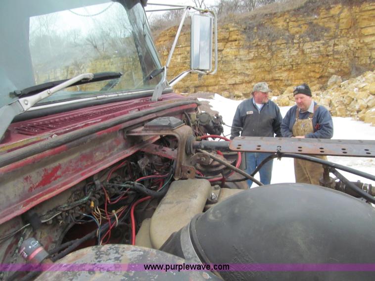 image for item F5960 1986 Ford 9000 quad axle dump truck
