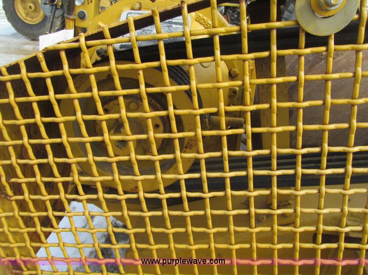 image for item F5962 Smooth drum vibratory roller