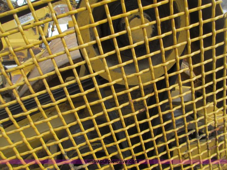 image for item F5962 Smooth drum vibratory roller