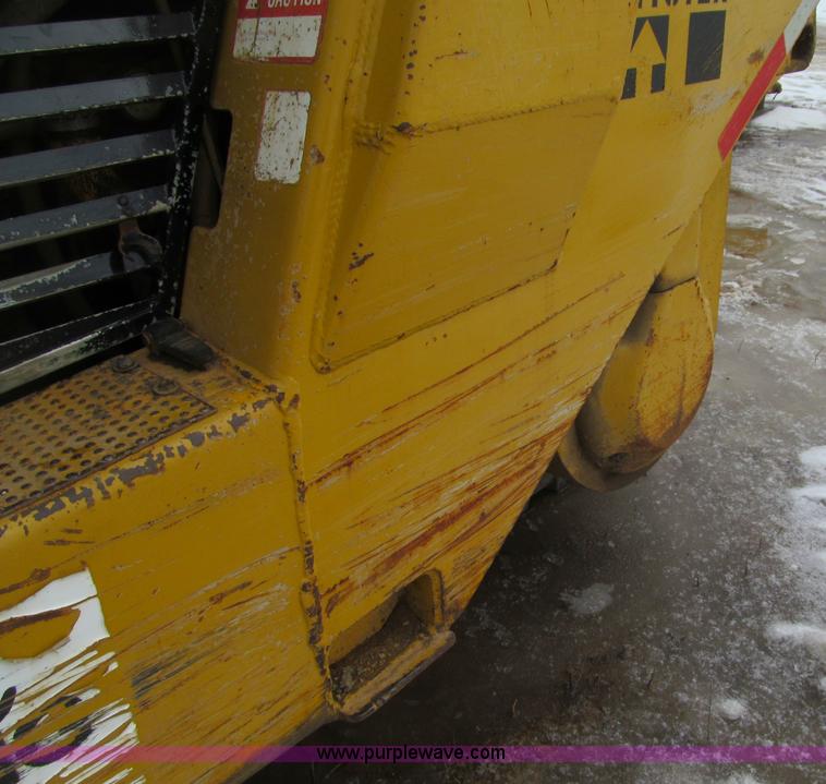 image for item F5964 Hyster C610B vibratory smooth drum roller