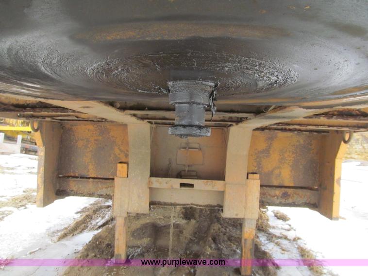 image for item F5965 1955 Martin Manufacturing GHP5T tandem axle trailer