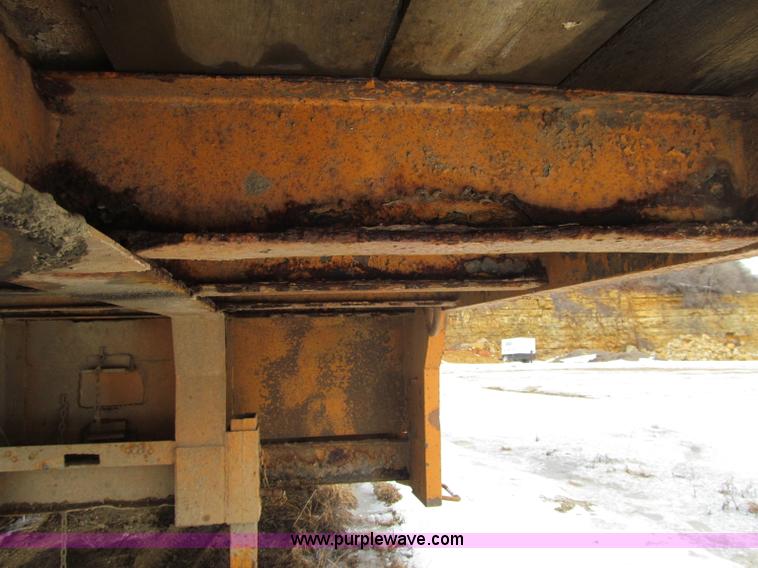 image for item F5965 1955 Martin Manufacturing GHP5T tandem axle trailer