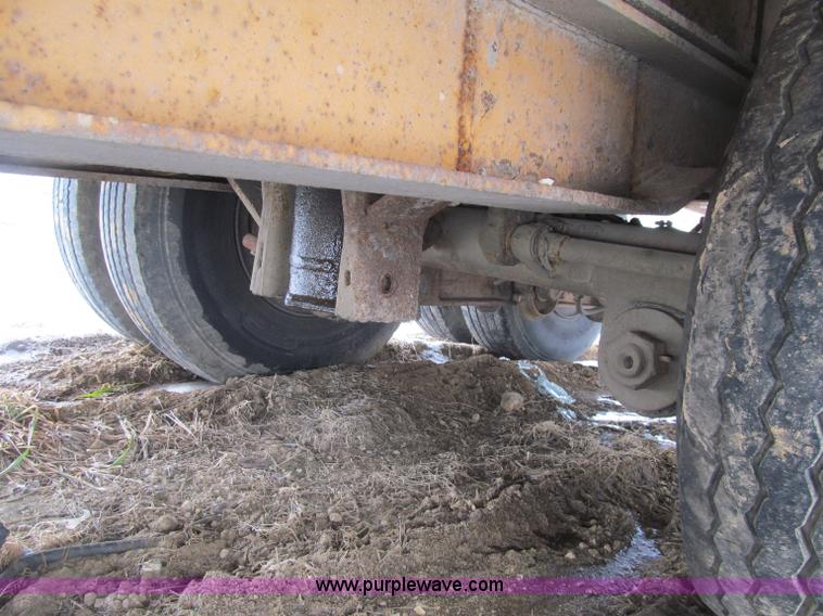 image for item F5965 1955 Martin Manufacturing GHP5T tandem axle trailer