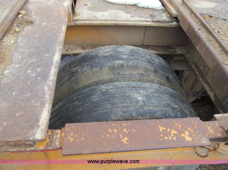 image for item F5965 1955 Martin Manufacturing GHP5T tandem axle trailer