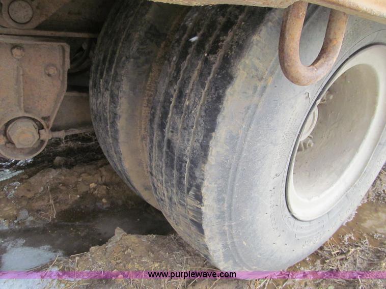 image for item F5965 1955 Martin Manufacturing GHP5T tandem axle trailer