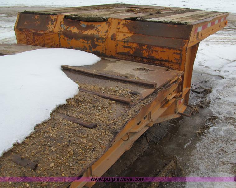 image for item F5965 1955 Martin Manufacturing GHP5T tandem axle trailer