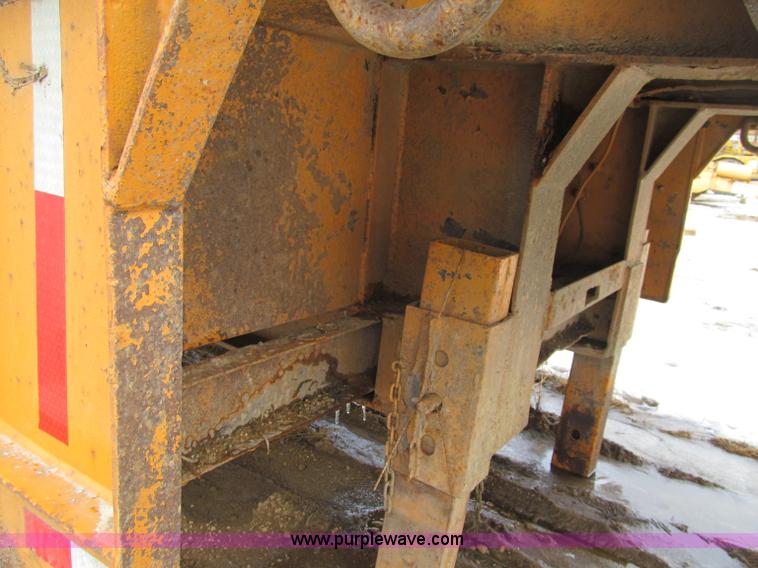 image for item F5965 1955 Martin Manufacturing GHP5T tandem axle trailer