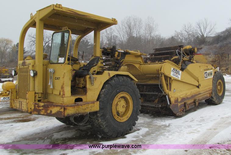 image for item F5967 1974 Caterpillar 613B elevating scraper