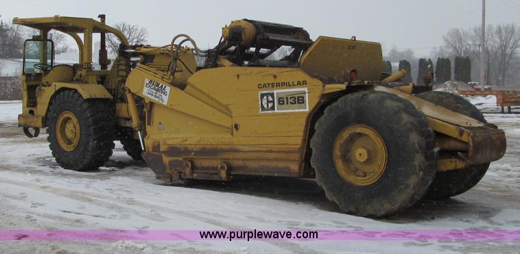 image for item F5967 1974 Caterpillar 613B elevating scraper