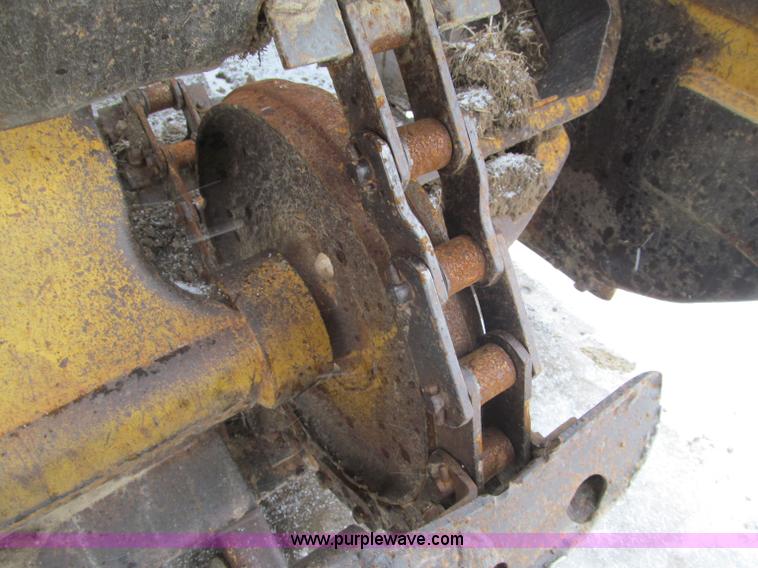 image for item F5967 1974 Caterpillar 613B elevating scraper