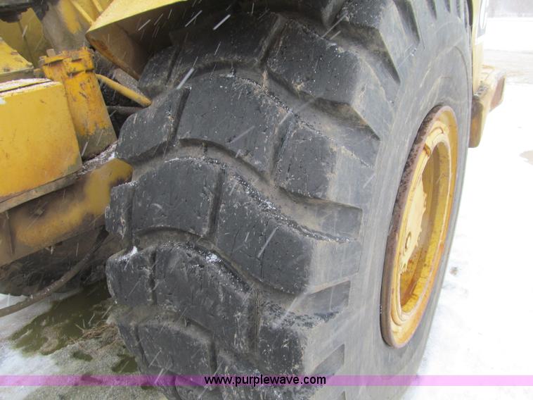 image for item F5967 1974 Caterpillar 613B elevating scraper