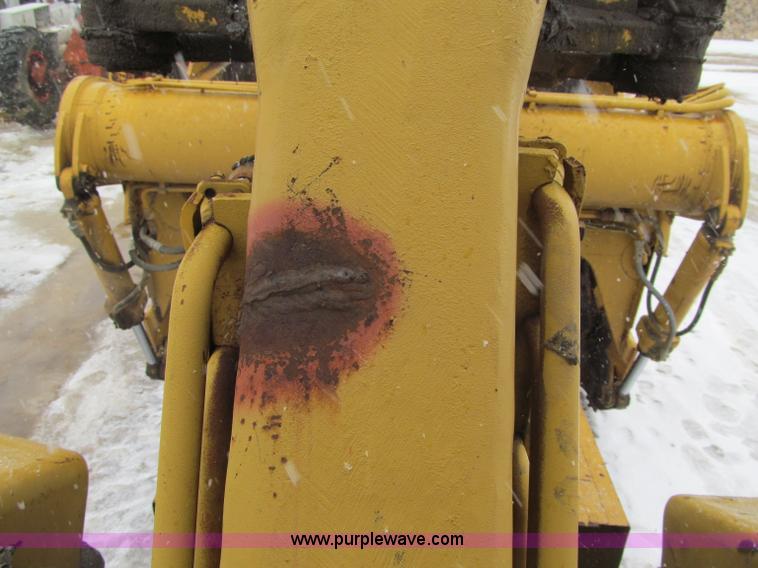 image for item F5967 1974 Caterpillar 613B elevating scraper