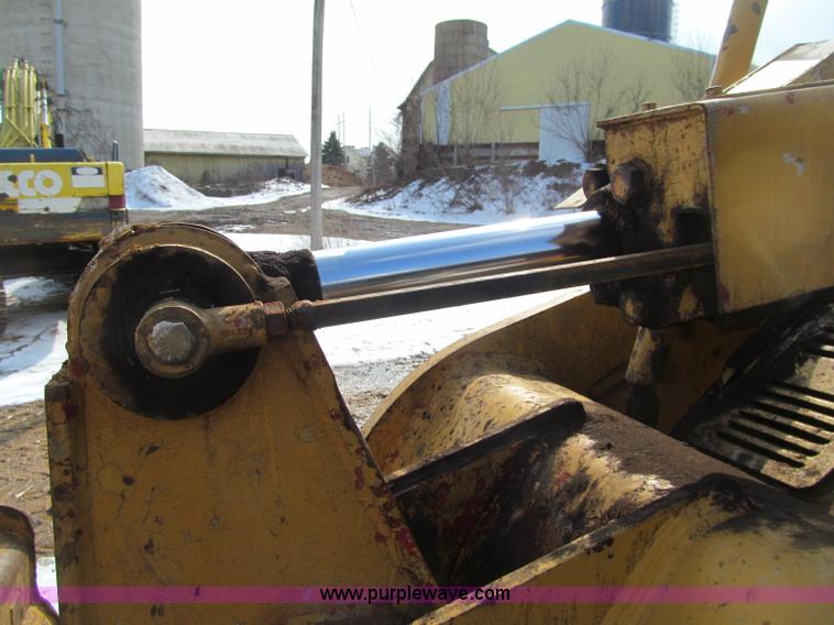 image for item F5968 Caterpillar 953 LGP track loader