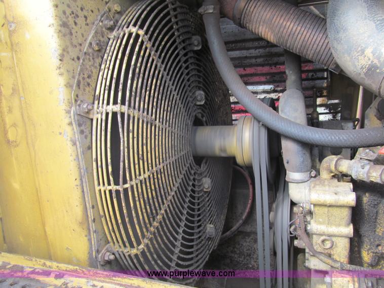 image for item F5968 Caterpillar 953 LGP track loader