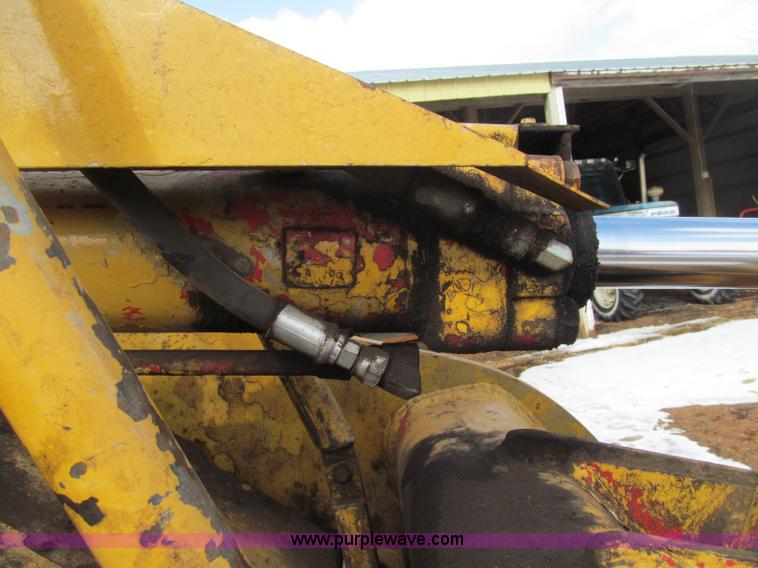 image for item F5968 Caterpillar 953 LGP track loader