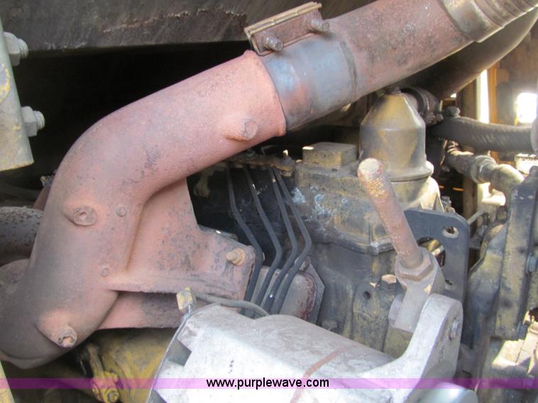 image for item F5968 Caterpillar 953 LGP track loader