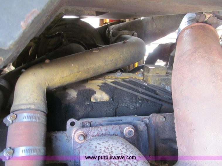 image for item F5968 Caterpillar 953 LGP track loader