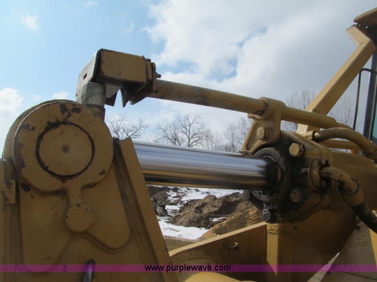 image for item F5969 1983 Caterpillar 963 LGP track loader