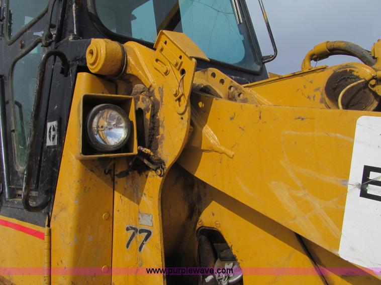 image for item F5969 1983 Caterpillar 963 LGP track loader