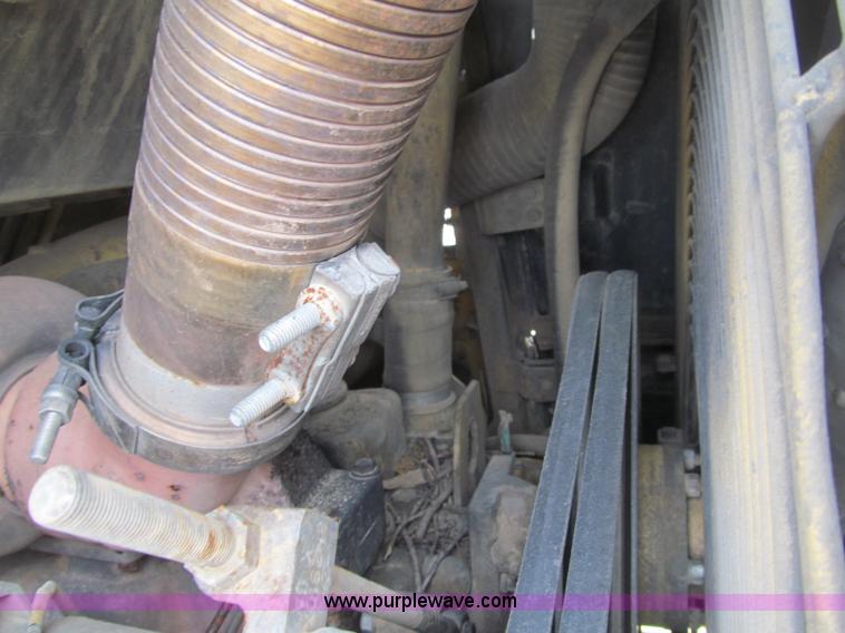 image for item F5969 1983 Caterpillar 963 LGP track loader