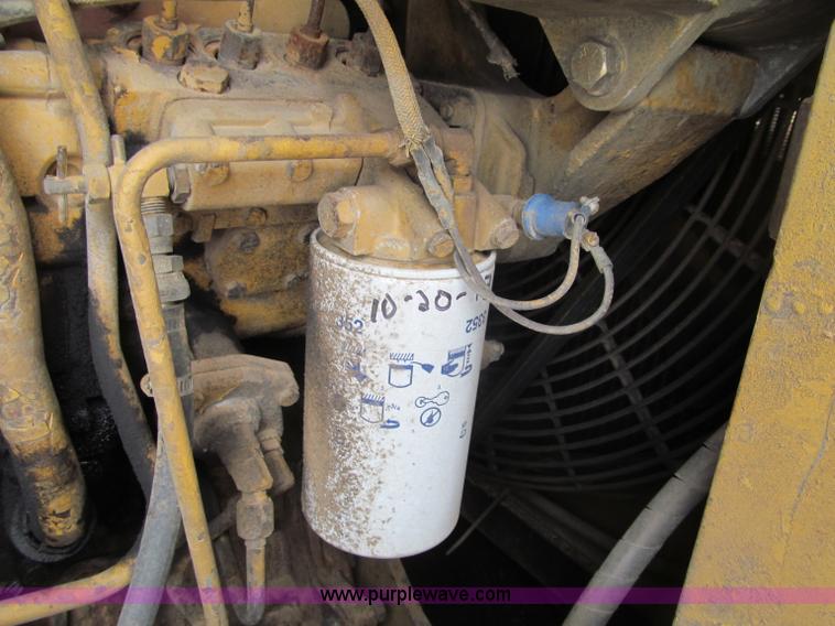 image for item F5969 1983 Caterpillar 963 LGP track loader