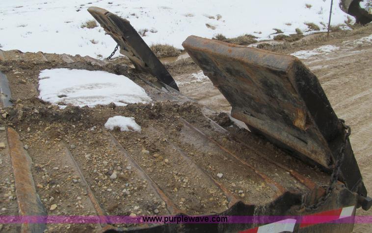 image for item F5970 1955 tandem axle military trailer