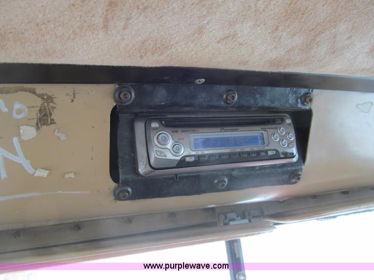 image for item F5971 1985 International F-9370 semi truck