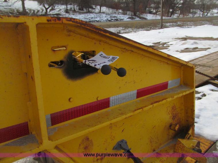 image for item F5972 1991 Rogers triple axle lowboy trailer