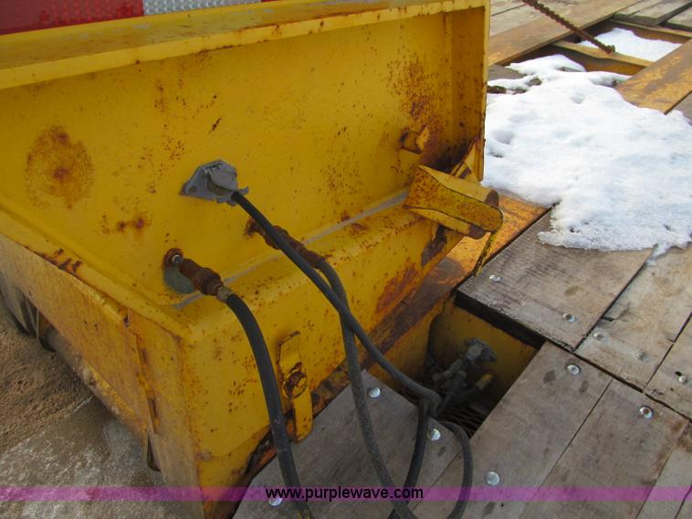 image for item F5972 1991 Rogers triple axle lowboy trailer