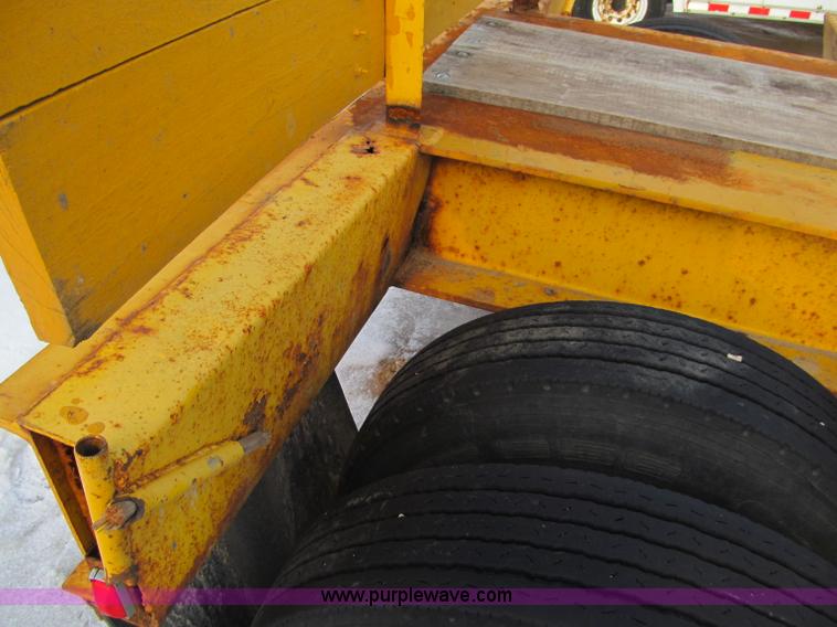 image for item F5972 1991 Rogers triple axle lowboy trailer