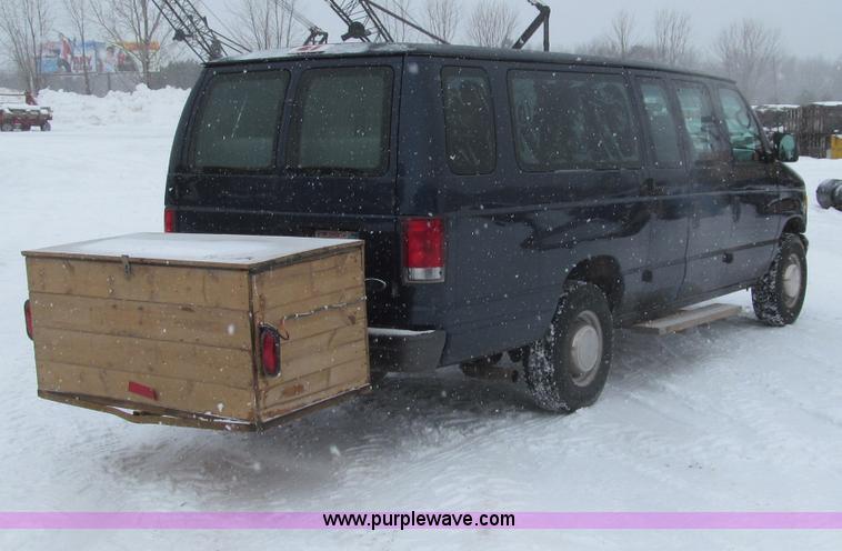 image for item F5973 2001 Ford Econoline E350 Extended van