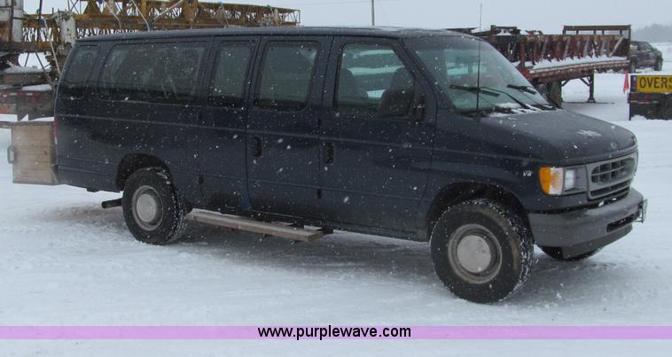 image for item F5973 2001 Ford Econoline E350 Extended van