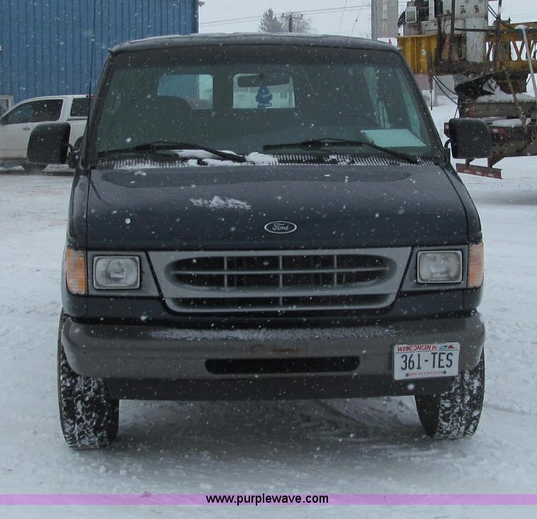 image for item F5973 2001 Ford Econoline E350 Extended van