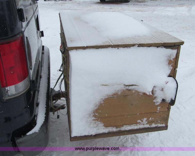 image for item F5973 2001 Ford Econoline E350 Extended van