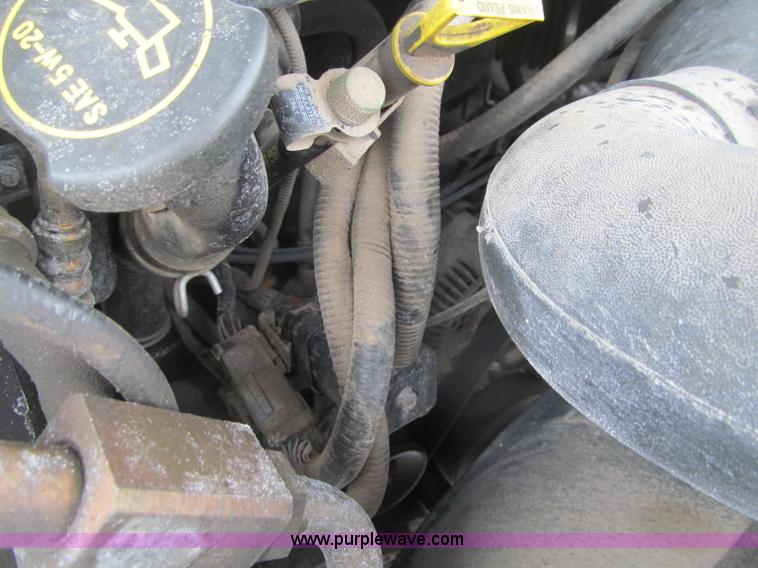 image for item F5973 2001 Ford Econoline E350 Extended van