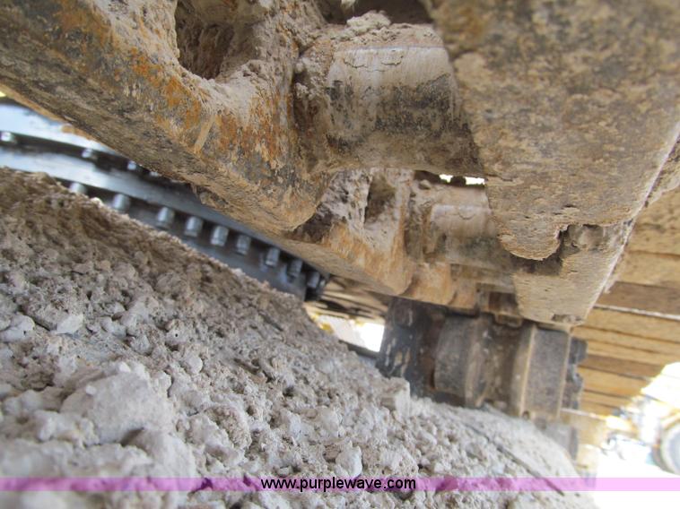 image for item F5999 2006 Caterpillar 320CL excavator