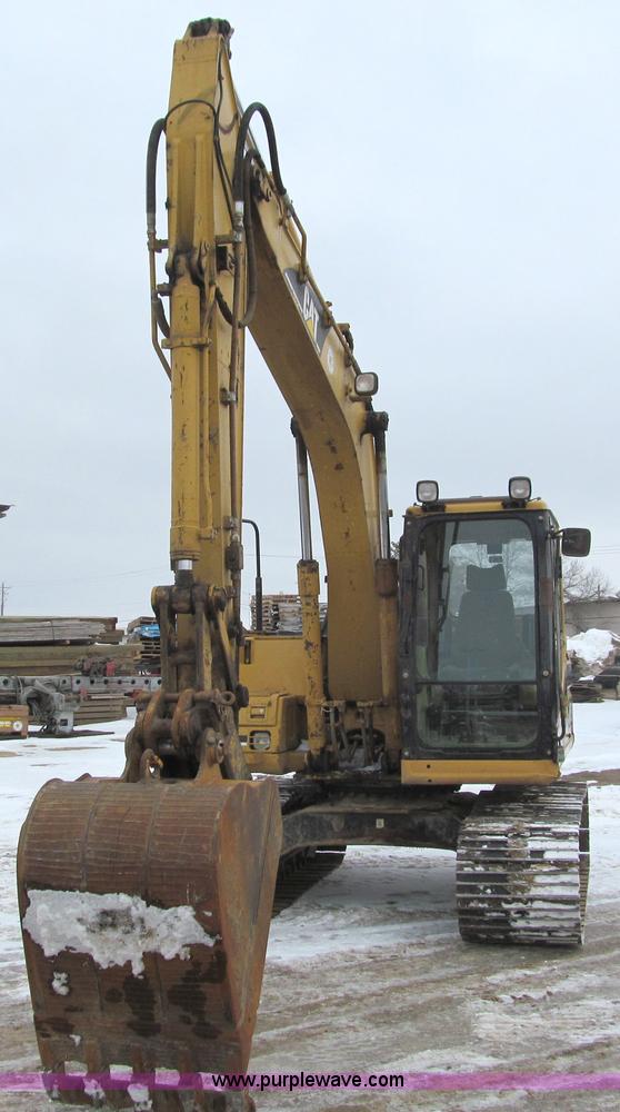 image for item I9817 1998 Caterpillar 311B excavator