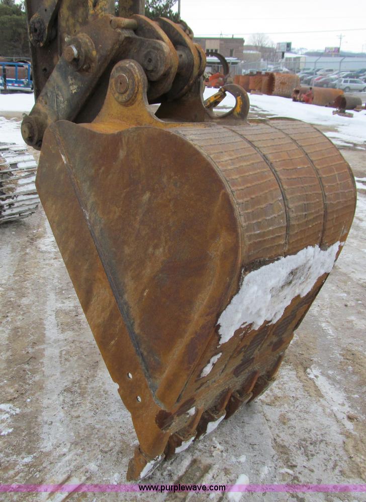 image for item I9817 1998 Caterpillar 311B excavator