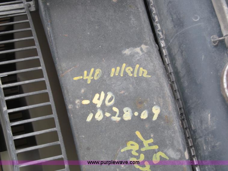 image for item I9817 1998 Caterpillar 311B excavator