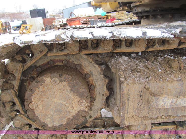 image for item I9817 1998 Caterpillar 311B excavator