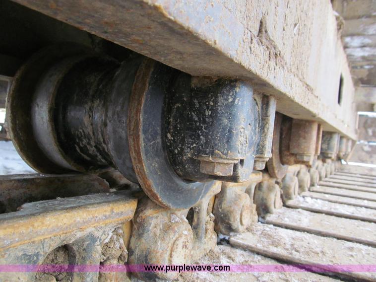 image for item I9817 1998 Caterpillar 311B excavator