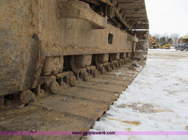 image for item I9817 1998 Caterpillar 311B excavator