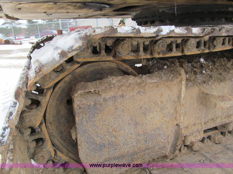 image for item I9817 1998 Caterpillar 311B excavator