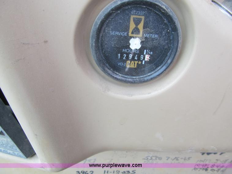 image for item I9817 1998 Caterpillar 311B excavator