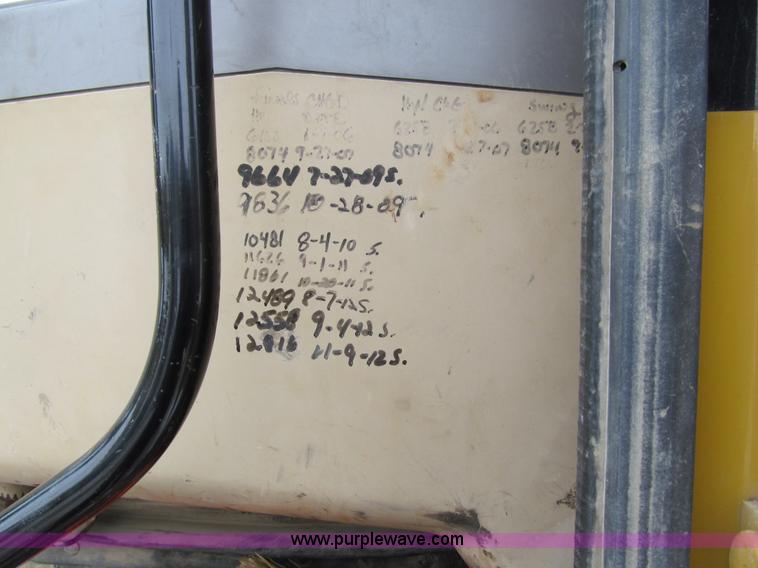 image for item I9817 1998 Caterpillar 311B excavator